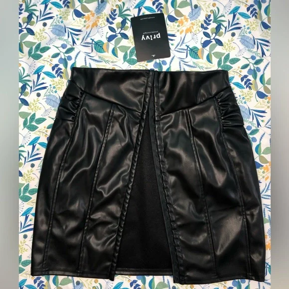 NWT Privy High Waist Corset Mini Skirt-M - Picture 7 of 10